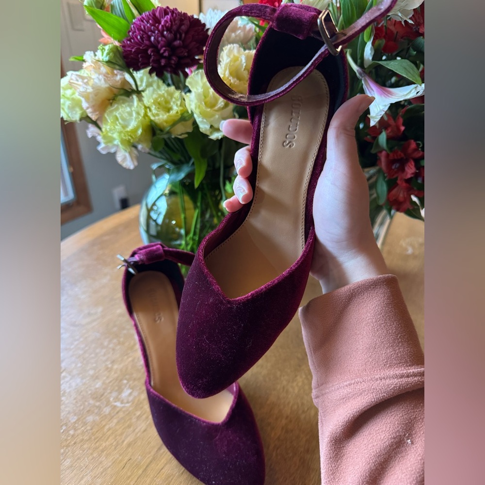 Velvet Heel!